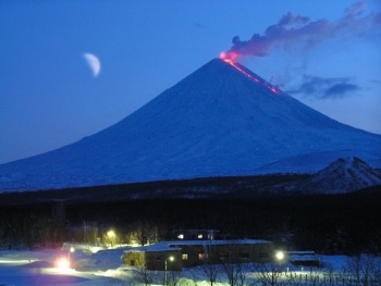 Камчатский поселок пострадал от вулкана